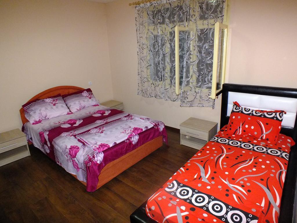 Holiday Home Ivana เวียร์ปาซาร์ ห้อง รูปภาพ