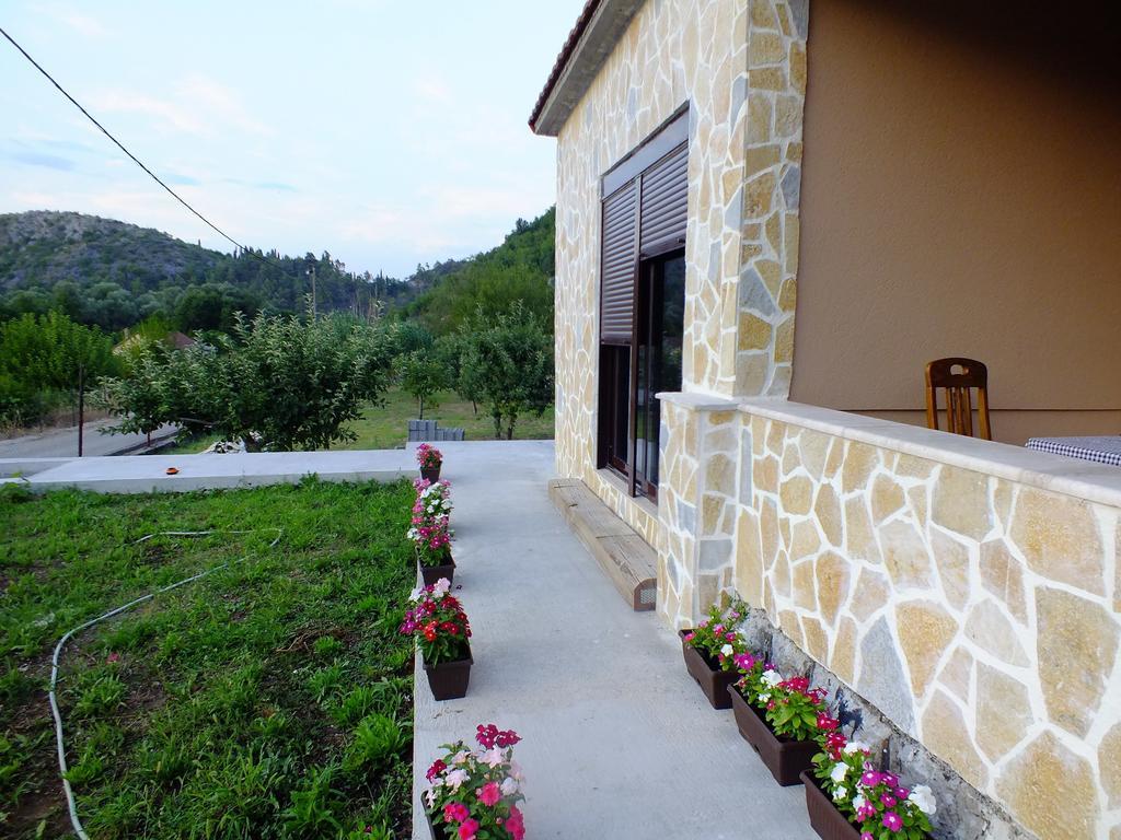 Holiday Home Ivana เวียร์ปาซาร์ ห้อง รูปภาพ