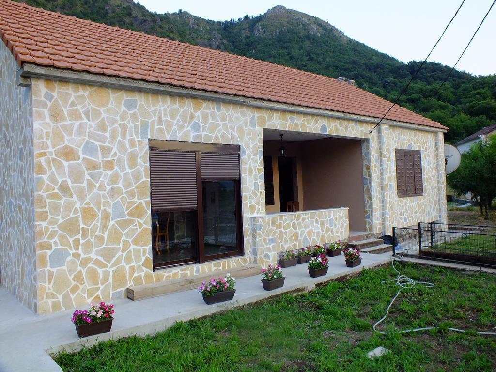 Holiday Home Ivana เวียร์ปาซาร์ ห้อง รูปภาพ