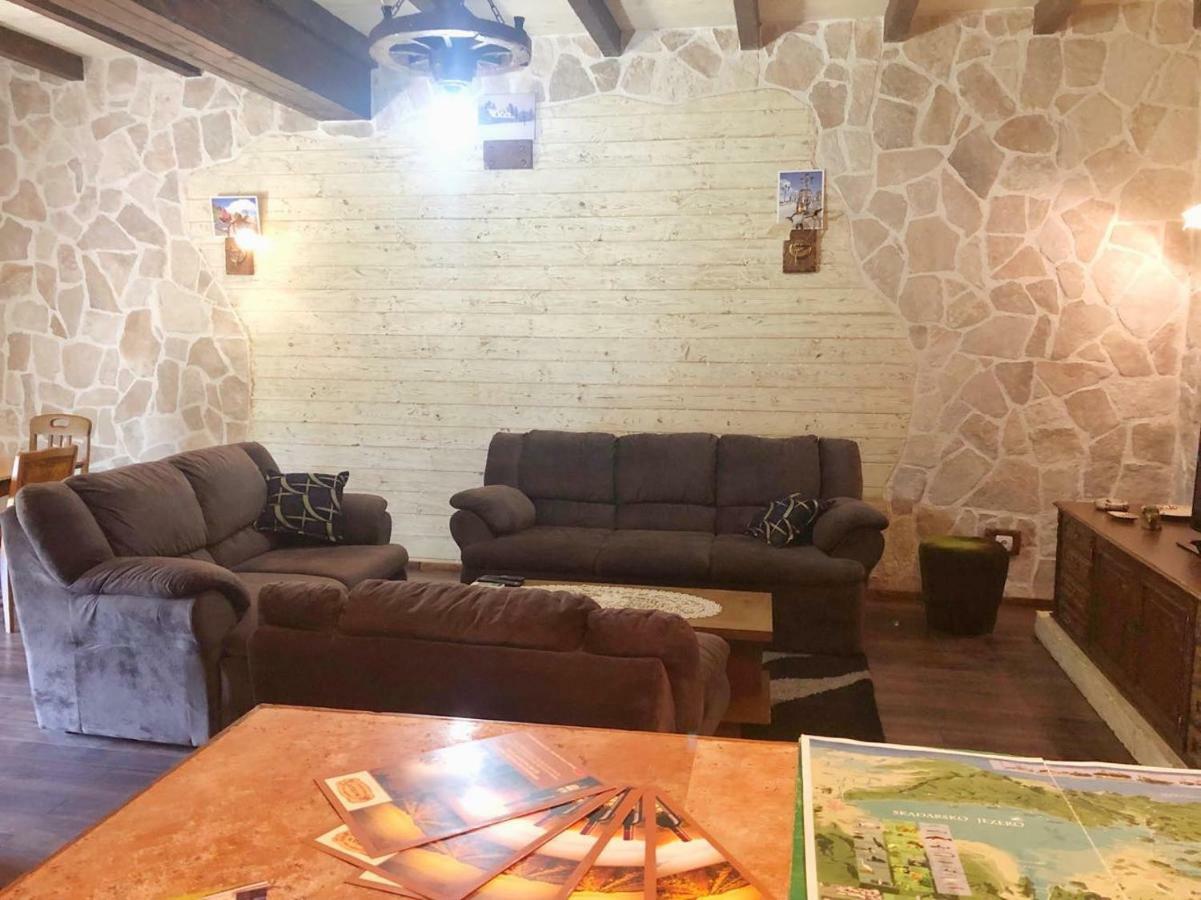 Holiday Home Ivana เวียร์ปาซาร์ ภายนอก รูปภาพ